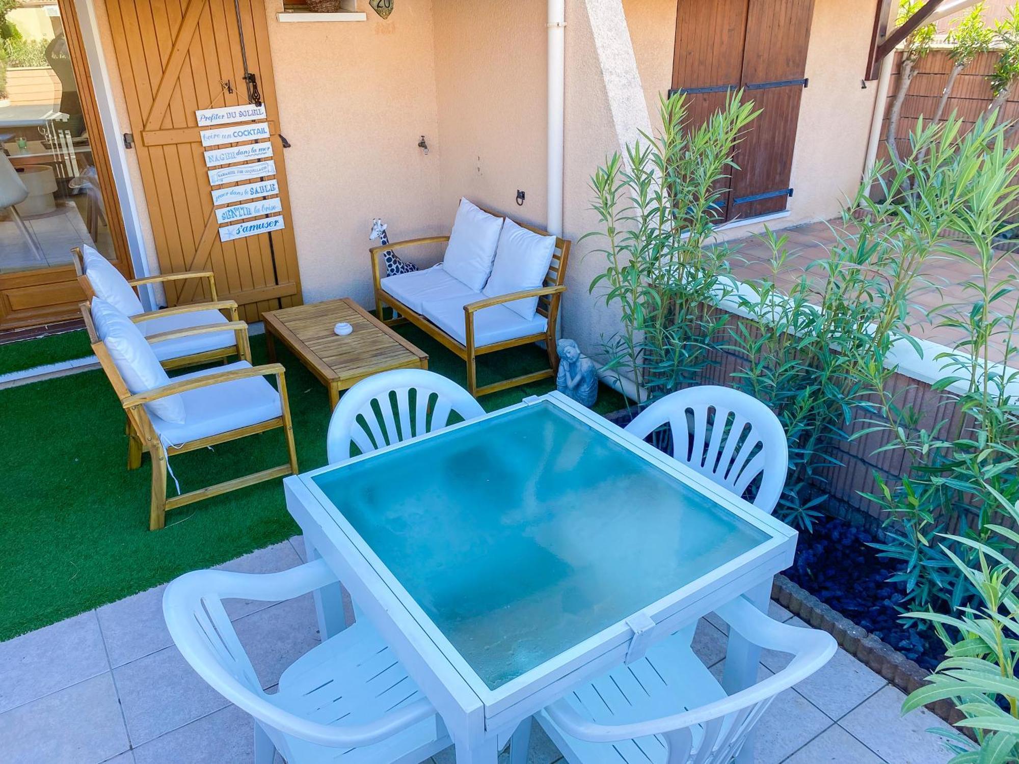 Maison "Douceurs D'Ete " Maison De Vacances Bord De Mer A Vias Plage - 600M De La Plage Et Du Canal Du Midi - Piscine Residentielle, Wifi Fibre, Activites Et Loisirs Luaran gambar